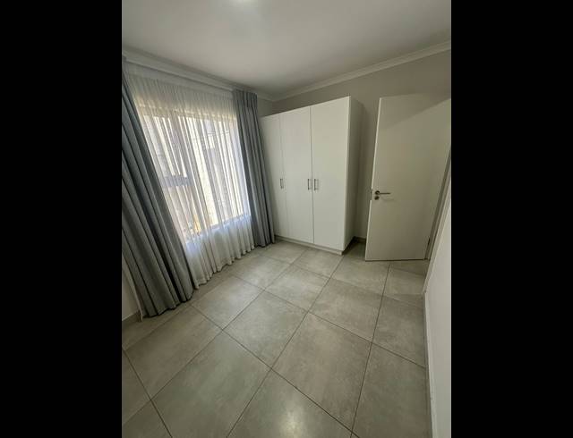 3 BEDROOM APARTMENT FOR SALE IN HAYFIELDS